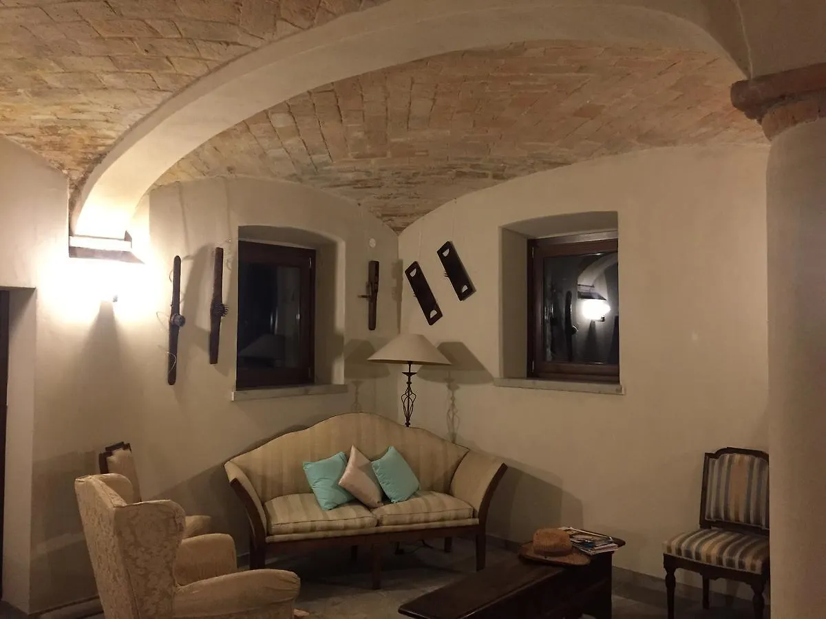 Agriturismo Laterzola 3.0 Fiorenzuola d'Arda 0*,  Italy